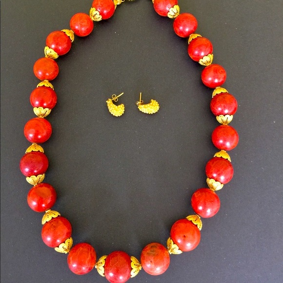 Large size red real Coral balls Necklace & Gold tone real silver Earrings 3 Pc - Picture 10 of 16